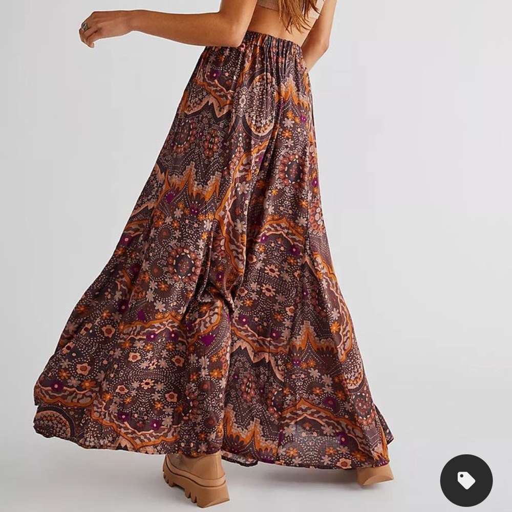 NWOT Free People Annalise Printed Maxi Skirt in Brown Z57-2 - Picture 2 of 4